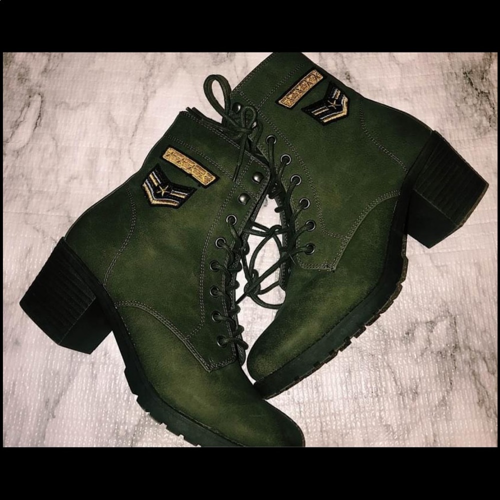 Madden NYC Army Green Combat Boots